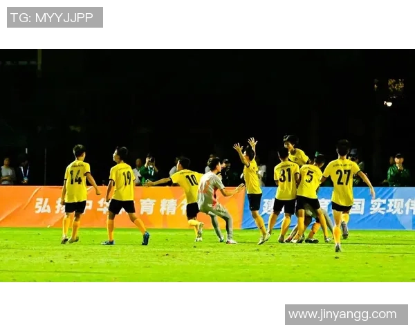 张港初中足球比赛精彩视频直播全程回顾与精彩瞬间分享