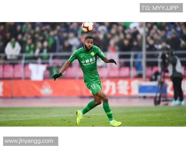 上港与国安点球争议引发热议球迷与专家各执己见分析对决焦点